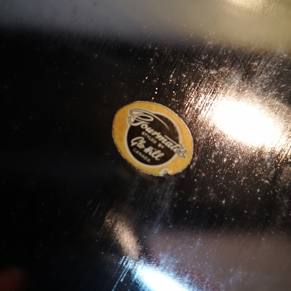 MCM Glo-Hill Canada Chrome Cherry Red Bakelite Oval Lidded Dish & Serving Tray - Picture 10 of 13